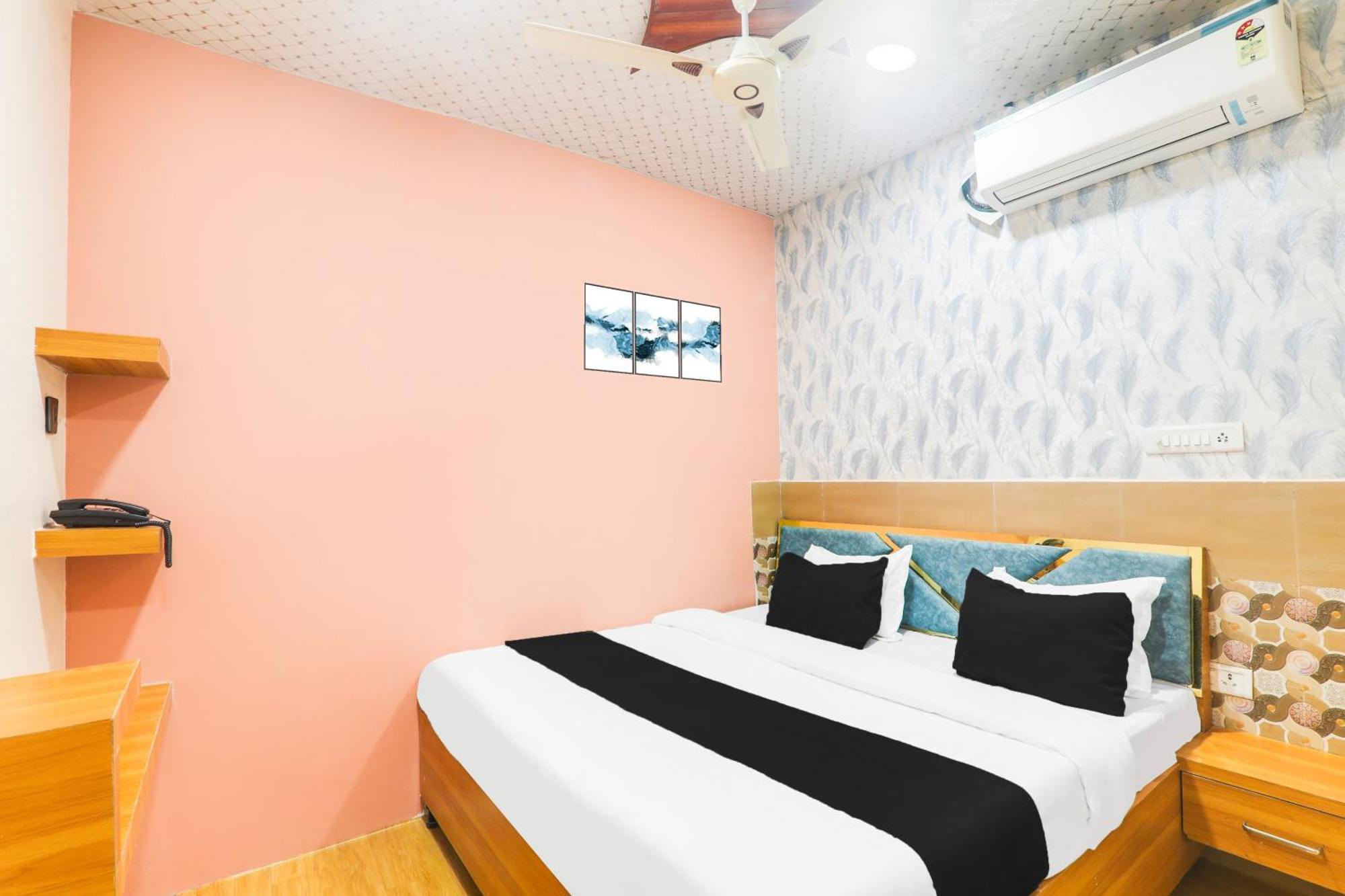 Hotel O V. K Palace Inn Lucknow Exterior foto